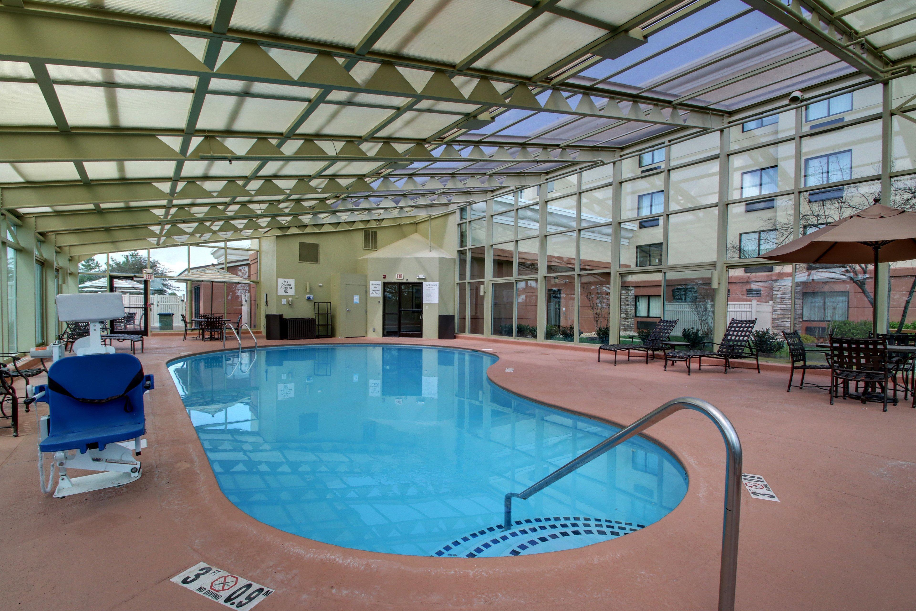 Holiday Inn Express Hotel Fort Campbell-Oak Grove By Ihg Eksteriør billede
