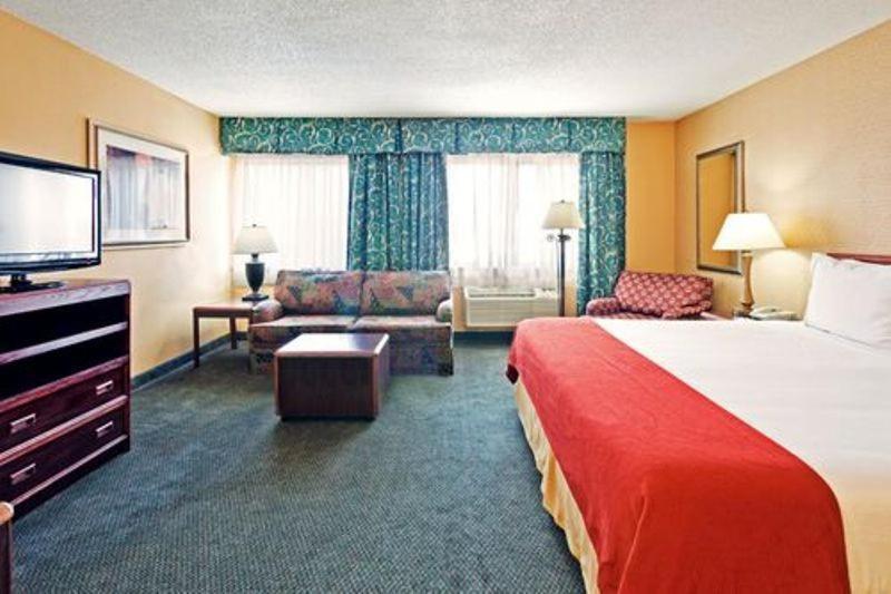 Holiday Inn Express Hotel Fort Campbell-Oak Grove By Ihg Værelse billede