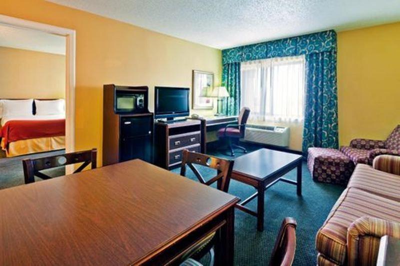 Holiday Inn Express Hotel Fort Campbell-Oak Grove By Ihg Værelse billede